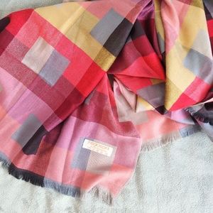 Pashmina scarf / shawl